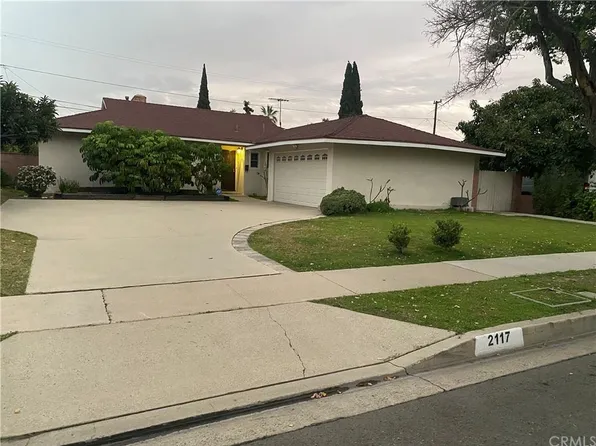 2117 W Beacon Ave, Anaheim, CA 92804