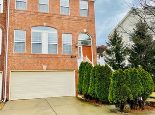21286 Victorias Cross Ter, Ashburn, VA 20147