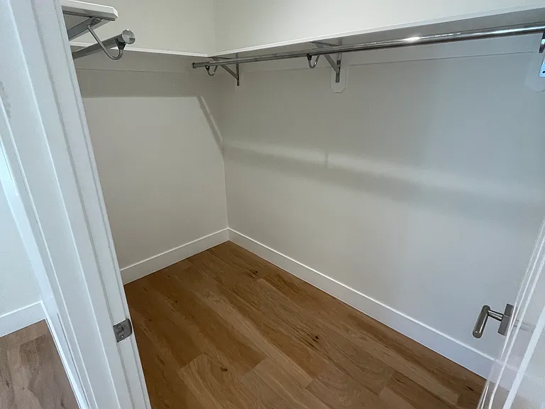 117 S Ardmore Ave — Photo 13