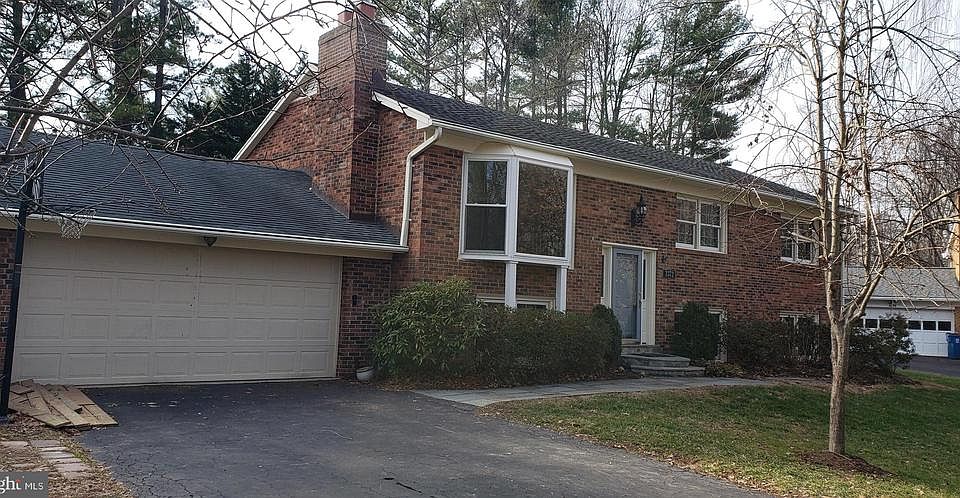 1st image of 3372 Hickory Hills Dr