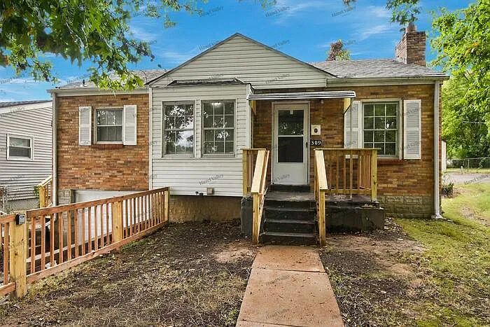 309 Coppinger Dr