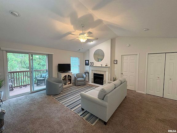 5th image of 904 W Trailcreek Dr #904