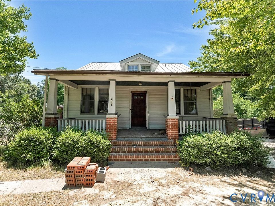 1st image of 213 S Holly Ave