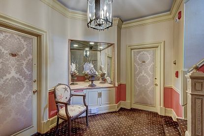 3rd image of 30 Wall St APT 8