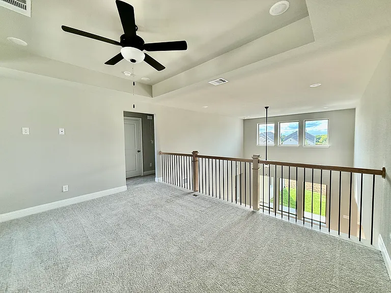 2017 Montgomery Ln — Photo 12