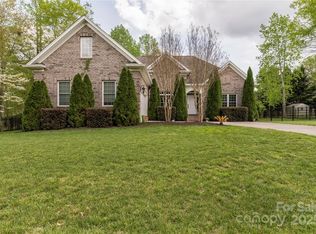 233 Highland Forest Dr, Clover, SC 29710