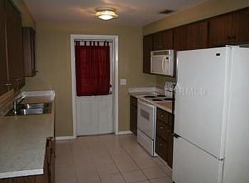 4th image of 801 W 131st Ave