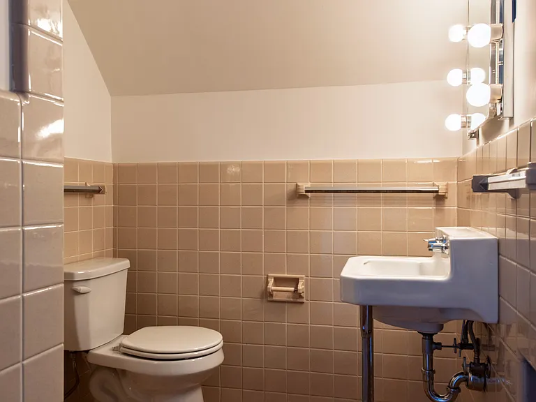 27 Highview Pl — Photo 63