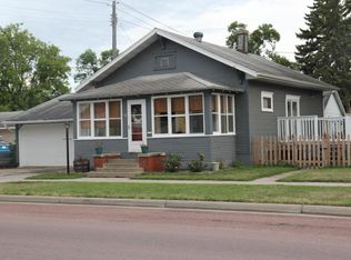 12 4th Ave SE, Watertown, SD 57201