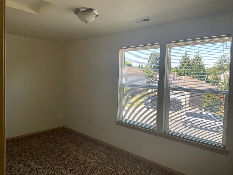 3008 Arbor St — Photo 13