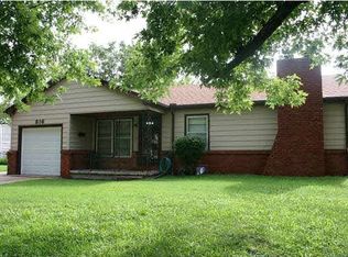 816 Fredrick Dr, El Dorado, KS 67042