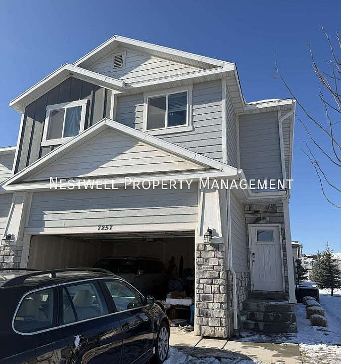 1st image of 7257 N Clover Leaf Ln