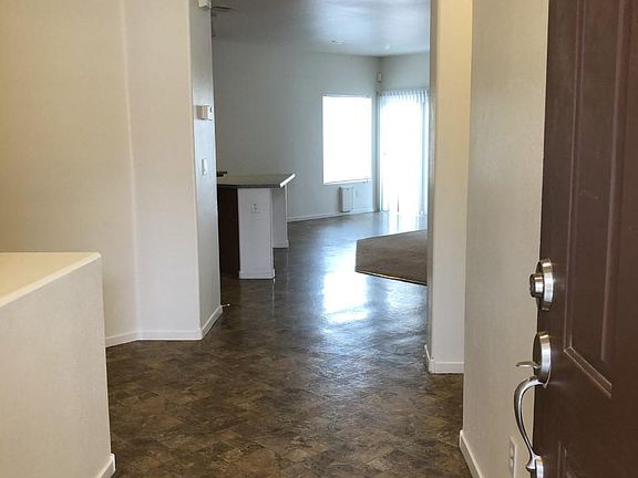 2nd image of 1013 Echo Beach Ave