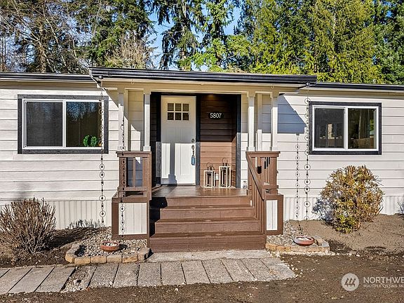 3rd image of 5807 141st Street E