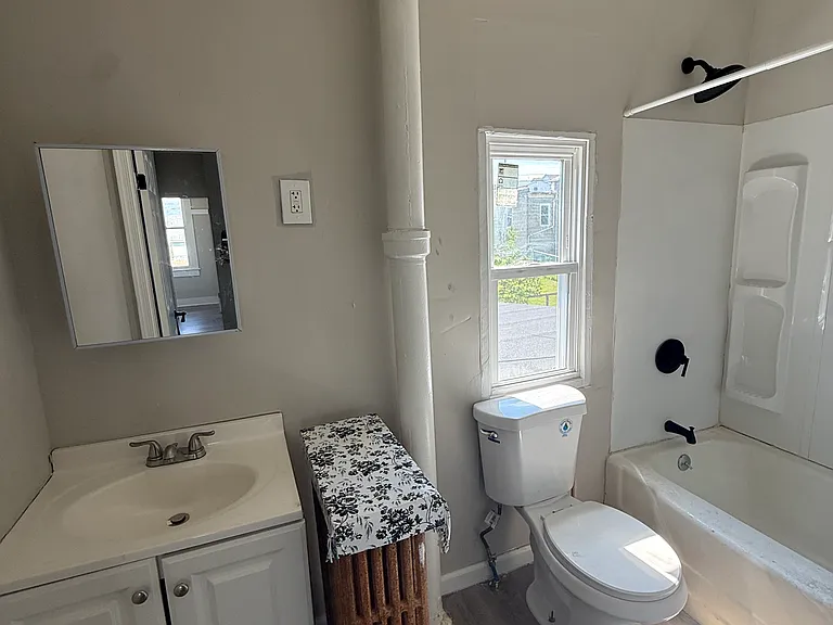701 S Webster Ave #2 — Photo 8