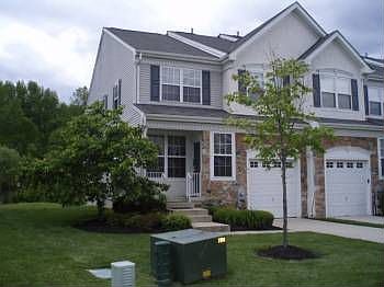 1st image of 95 Weaver Dr