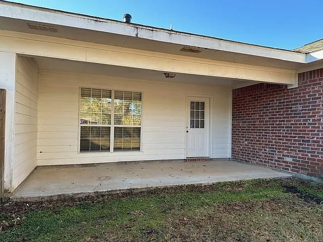 18007 Eastgate Dr #A — Photo 7