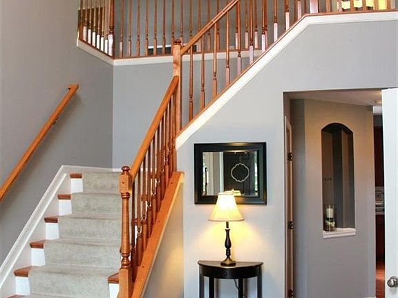 5th image of 8332 Cherrydale Ct