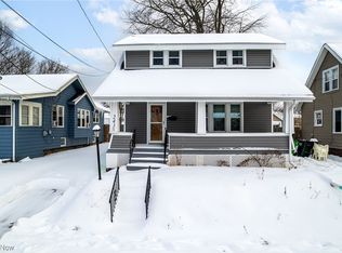 241 24th St NW, Barberton, OH 44203