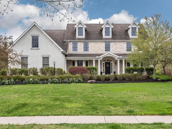 9876 Glasgow Ct, Dublin, OH 43017