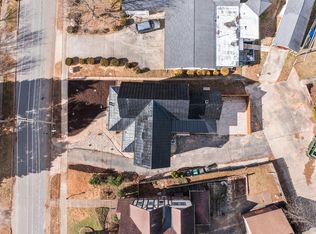 208 W Parkway Ave #A, High Pt, NC 27262