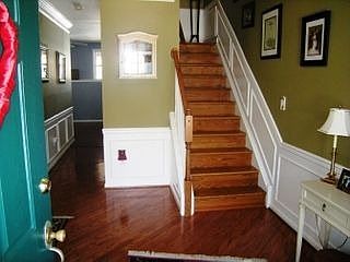 1st image of 523 E Boxborough Dr
