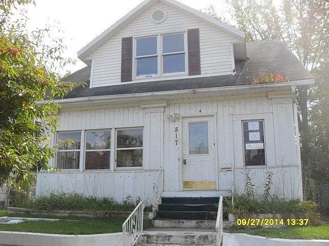 1st image of 817 McDonald St