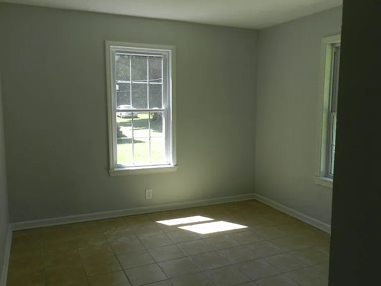204 Dyer St — Photo 16