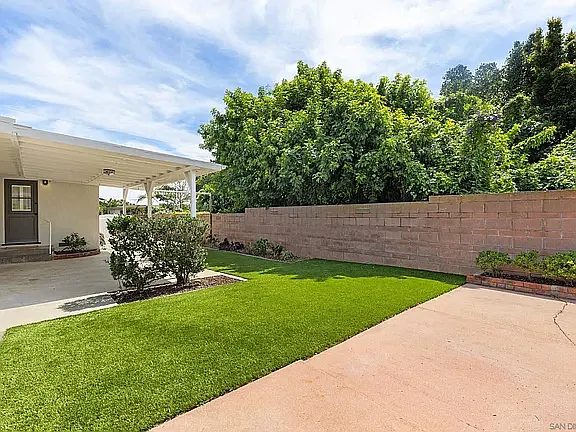 8851 Geraldine Ave — Photo 17