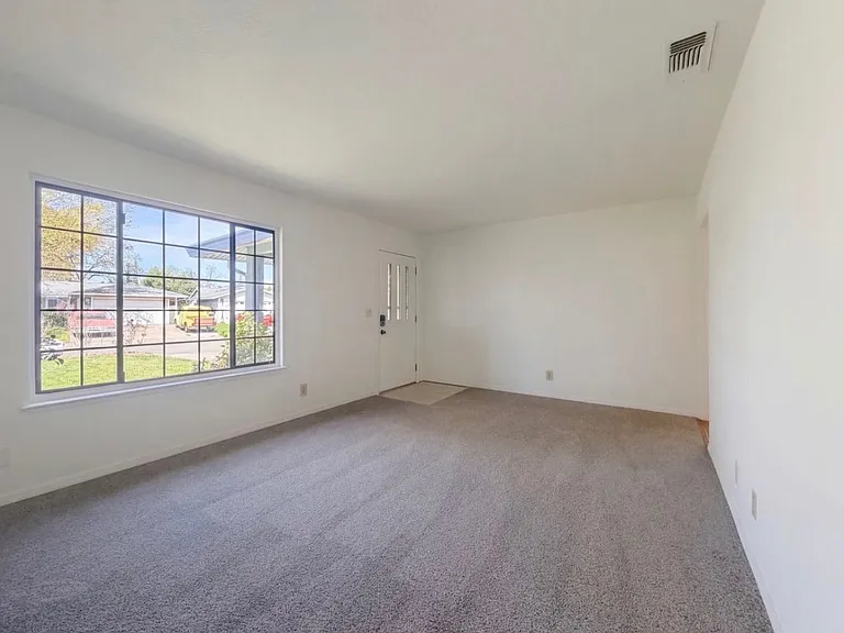 5961 Kies Way — Photo 5