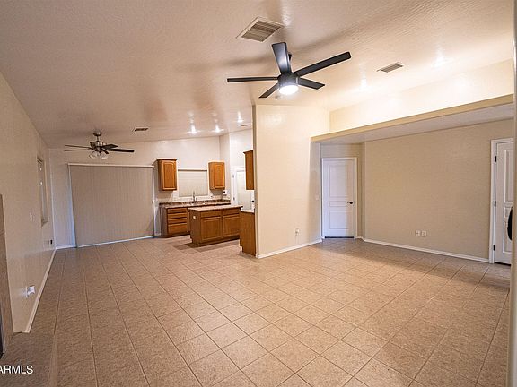 4th image of 1206 W Sullivan Ave