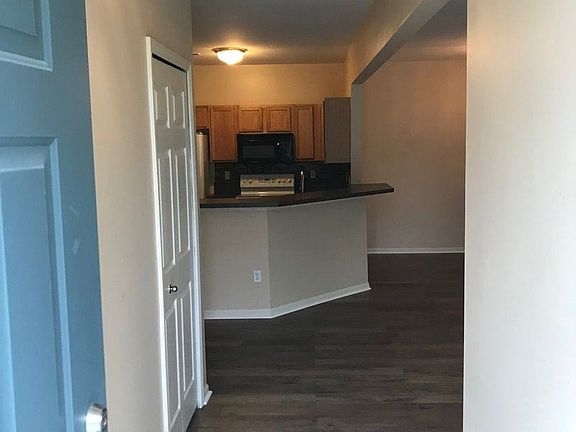 2nd image of 7107 Farmingdale Ln #1