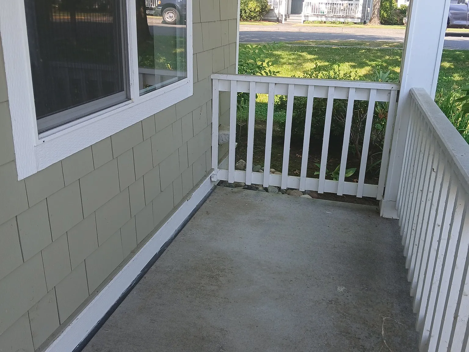 Modern 2 Bed/2 Bath Condo in Ferndale, WA - Available 07/29 - $2000 — Photo 3