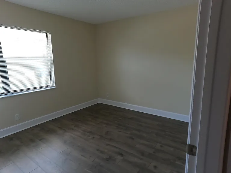 16363 Water Way — Photo 6