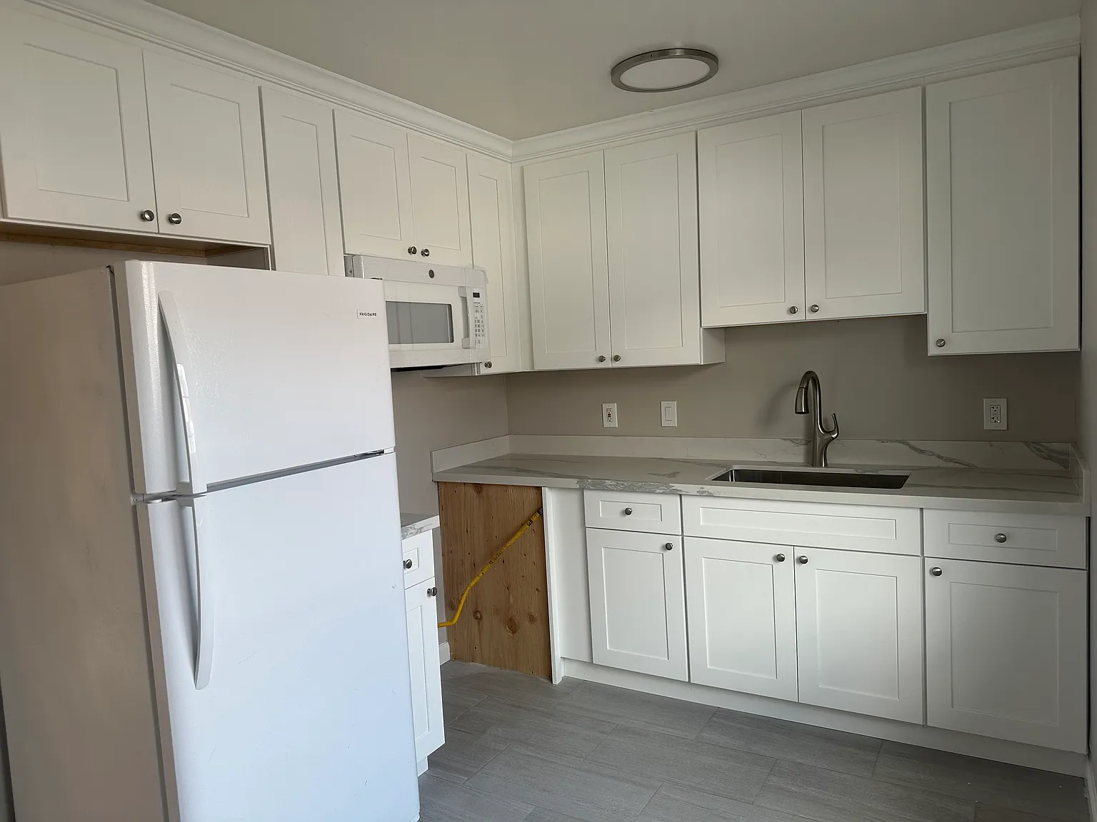 2 bed, $2,895 — Photo 2
