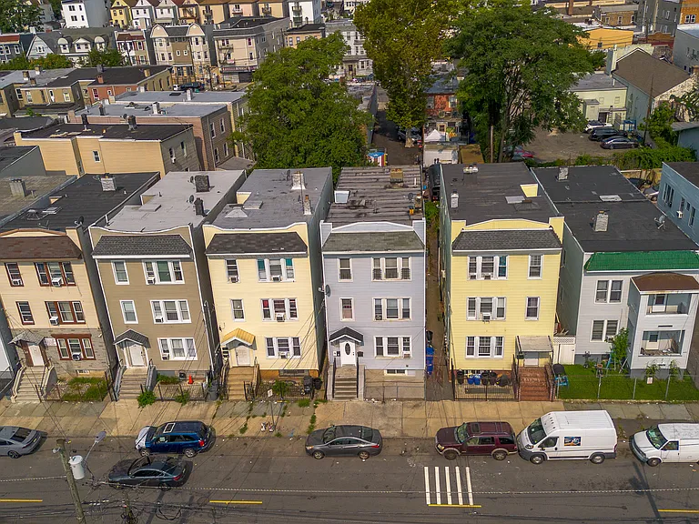 422 Woodside Ave #3 — Photo 20