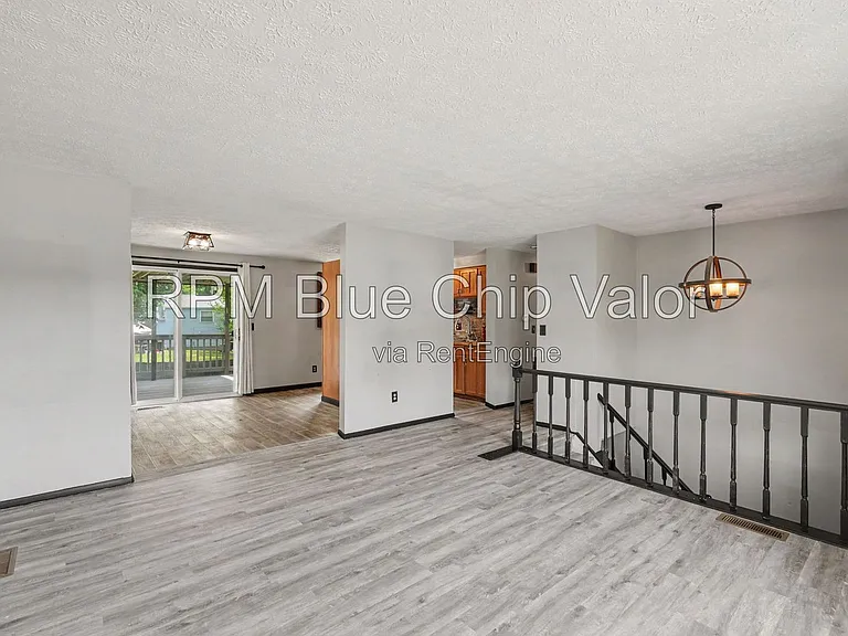11674 Greenhaven Ct — Photo 6