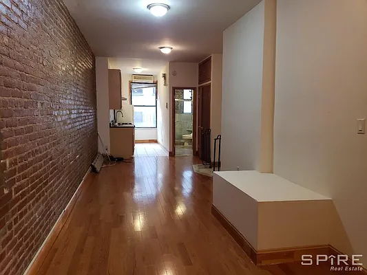 Rented by Spire Group | media 23