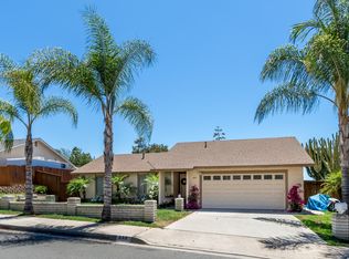 999 Chestnut Dr, Escondido, CA 92025