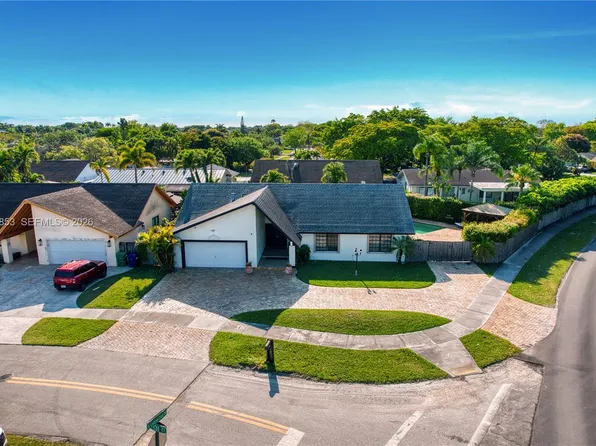 10224 SW 131st Ct, Miami, FL 33186