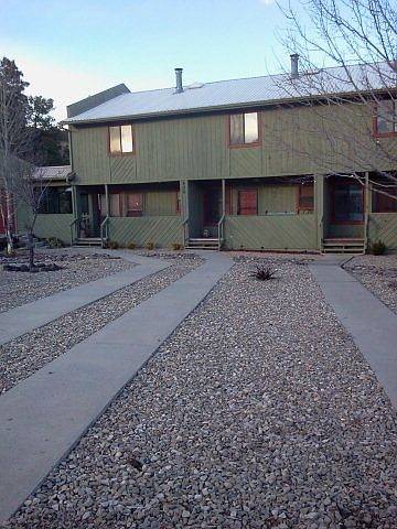 1st image of 406 Sunny Slope Dr #6