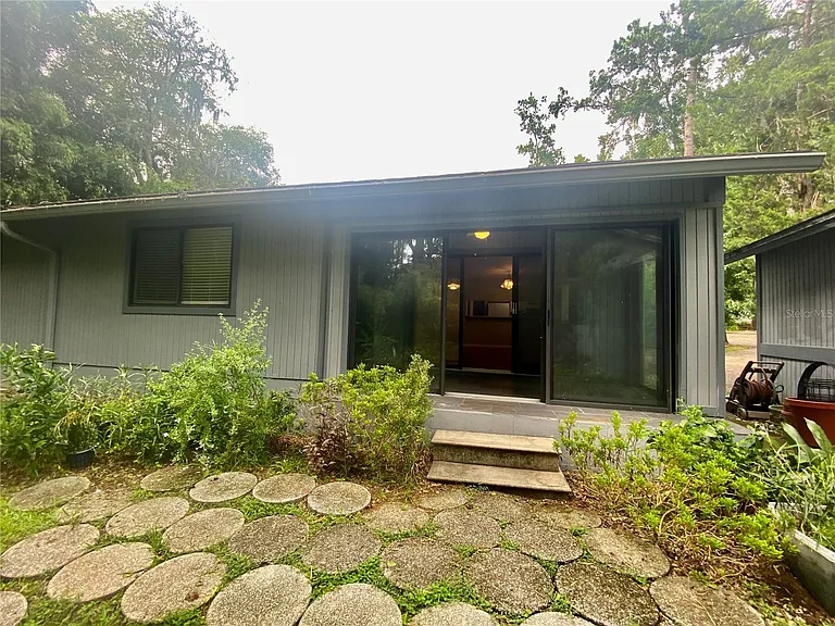5344 NW 8th Ave — Photo 17