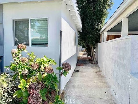 3rd image of 3354 Virginia Ave