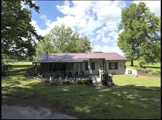 10 W Harper Rd, Clark, MO 65243