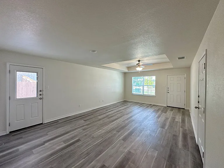 1608 Pima Trl — Photo 8