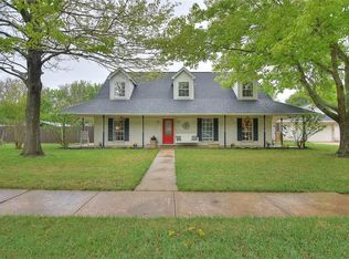 511 Cedar Ln, Pflugerville, TX 78660