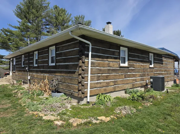 617 Hensley Rd, East Bernstadt, KY 40729