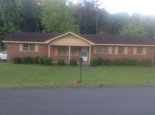 15 Patti Dr, Greenville, SC 29611