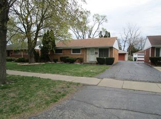 2809 S 10th Ave, Broadview, IL 60155