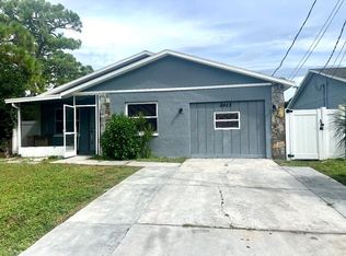 2423 23rd St, Sarasota, FL 34234
